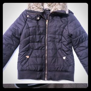Size small Aeropostale Winter coat.  Like new.